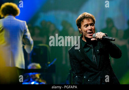 Sir Cliff Richard as special 'surprise' guest at the Night Of The Proms concert in Antwerp (Belgium, 28/10/2010)