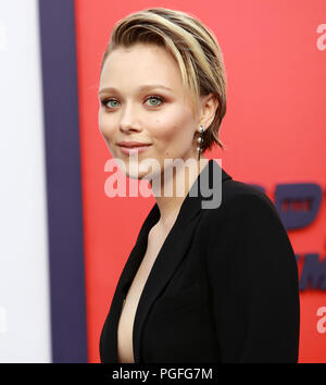 LOS ANGELES - JUL 25: Ivanna Sakhno at The Spy Who Dumped Me Premiere