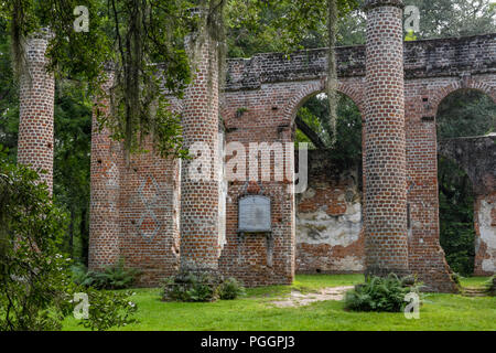 Sheldon church ruins in South Carolina Beaufort County United States - burned by General Sherman - Civil War - and General Prevost - Revolutionary War Stock Photo