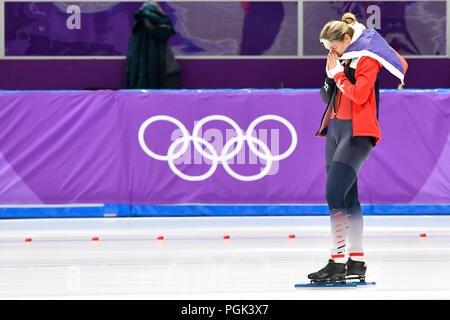 Kangnung, Korea, Republic Of. 18th Feb, 2018. ***FILE PHOTO*** Czech speed-skater Karolina Erbanova, bronze medallist from Pyeongchang Olympics, decided to end her career at age of 25, she told CTK, on August 27, 2018. *** ORIGINAL CAPTION: Czech speed skater Karolina Erbanova celebrates her 3rd place with Czech flag after the Women's 500 m speed skating race within the 2018 Winter Olympics in Gangneung, South Korea, February 18, 2018. Credit: Michal Kamaryt/CTK Photo/Alamy Live News Stock Photo