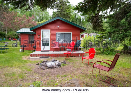 Cabin Located A Short Walk From Lake Superior Near Grand Marais