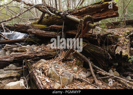 Mad River Logging Era - Remnants of a splash dam along Flume Brook near the old logging Camp 5 site in Waterville Valley, New Hampshire. Splash dams w Stock Photo