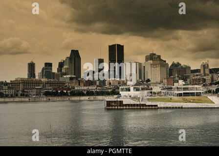 Montreal Canada,August 8, 2018.Artistic view of Montreal's skyline viewed from the harbour.Credit:Mario Beauregard/Alamy Live News Stock Photo