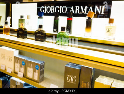 Giorgio armani si duty free hotsell