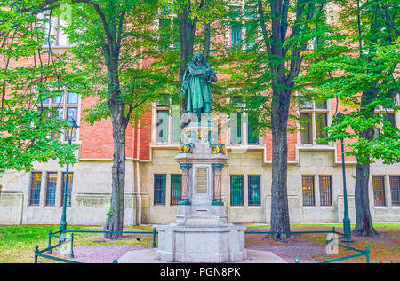 KRAKOW, POLAND - JUNE 11, 2018: The monument to Nicolaus Copernicus, famous Polish astronomer and mathematitian, located in the courtyard of Jagiellon Stock Photo