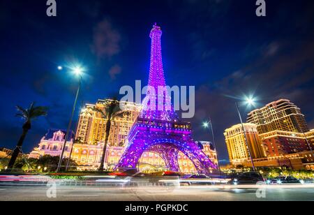 Macau, Macau, China. 28th Aug, 2018. Macau, CHINA-Night scenery of the Parisian Macao's Eiffel Tower in Macau, China. The tower is a half-scale replica of the Eiffel Tower. Credit: SIPA Asia/ZUMA Wire/Alamy Live News Stock Photo