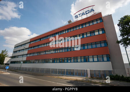 Bad Vilbel, Germany. 28th Aug, 2018. The company logo (top right) of Stada is emblazoned on one of the buildings at the headquarters of the pharmaceutical manufacturer. Credit: Frank Rumpenhorst/dpa/Alamy Live News Stock Photo