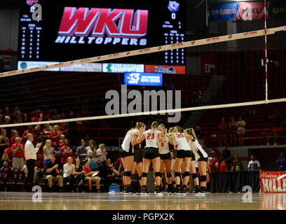 Bowling Green, Kentucky, USA. August 28, 2018 Western Kentucky Hilltoppers get ready for the start of the match in the match between the Belmont Bruins and WKU Hilltoppers at E.A. Diddle Arena in Bowling Green, KY. Photographer: Steve Roberts. Credit: Cal Sport Media/Alamy Live News Stock Photo