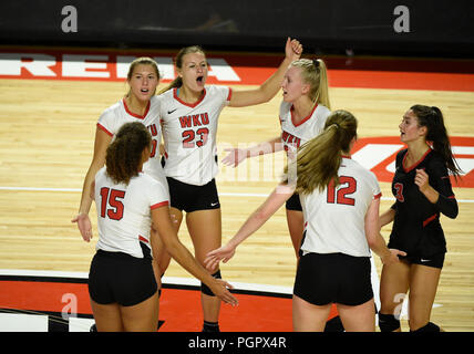 Bowling Green, Kentucky, USA. August 28, 2018 Western Kentucky Hilltoppers celebrates the point in the match between the Belmont Bruins and WKU Hilltoppers at E.A. Diddle Arena in Bowling Green, KY. Photographer: Steve Roberts. Credit: Cal Sport Media/Alamy Live News Stock Photo