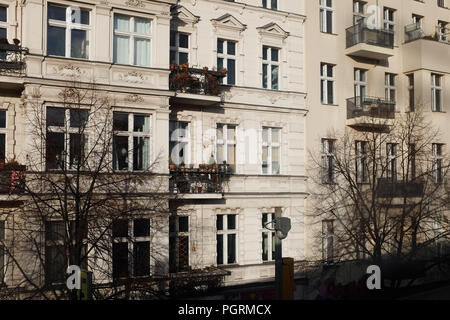 Hausfassade Berliner Altbau Stock Photo