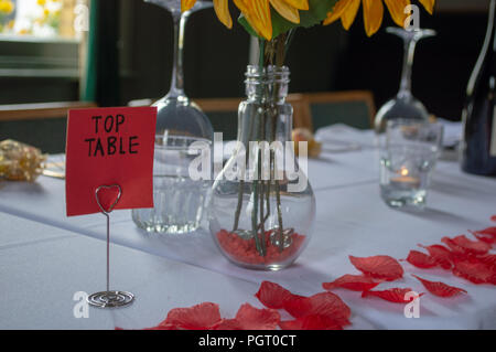 The top table at a wedding breakfast Stock Photo