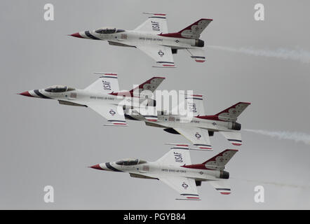 The Thunderbirds USAF aerobatic display team flying at RAF Fairford, RIAT 2017, in the UK Stock Photo