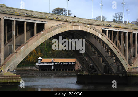 Berwick Amateur Rowing Club HQ on the River Tweed beneath the Royal Tweed Bridge, Berwick-upon-Tweed, Northumberland Stock Photo