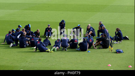 General view of England's players during the nets session at The AGEAS Bowl, Southampton. Stock Photo