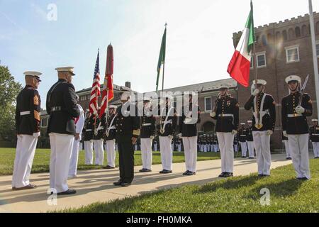 Commandant of the Marine Corps Gen. Robert B. Neller awards ice Adm. Rafael Lopez Martinez, Coordinator General, Mexico Naval Infantry the Legion of Merit, an award given for exceptionally meritorious conduct in the performance of outstanding services and achievement, during a ceremony at Marine Barracks Washington, Washington D.C., June 18, 2018. The ceremony was held in honor of the Mexico and Brazil counterpart visit. Stock Photo