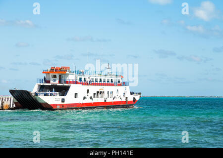 CANCUN, QR, MEXICO - FEB 11, 2018: Cancun to Isla Mujeres passenger ferry leaving Cancun on a sunny day. Stock Photo