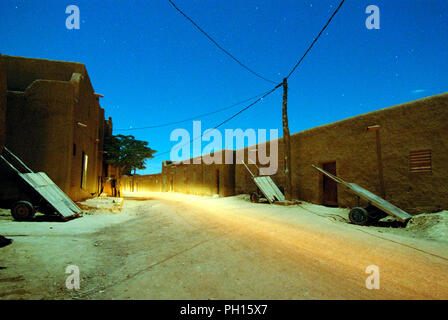 Houses of Djenné at night, a Unesco World Heritage Site. Mali, West Africa Stock Photo