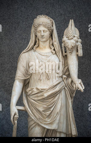 Rome. Italy. Statue of Roman Goddess Fortuna / Fortune holding a cornucopia. Braccio Nouvo, Chiaramonti Museum, Vatican Museums. Musei Vaticani. Head  Stock Photo