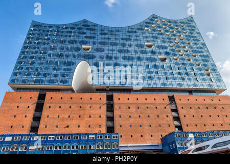 Elbphilharmonie (2017), Elbe Philharmonic Hall, HafenCity, Hamburg, Germany Stock Photo