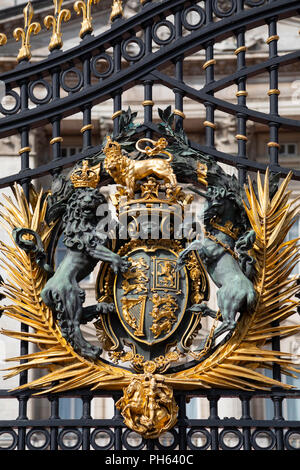 Palace of Westminster,London. Details on the Palace of Westminster ...