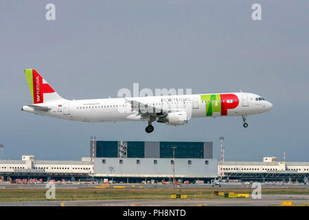 TAP Portugal, Airbus A321-200 at Malpensa (MXP / LIMC), Milan, Italy Stock Photo