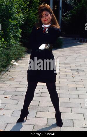 Paula Abdul, amerikanische Sängerin und Choreografin, in München, Deutschland 1988. American singer and choreographer Paula Abdul at Munich, Germany 1 Stock Photo