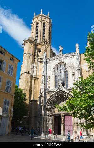 Aix-en-Provence, Provence-Alpes-Côte d'Azur, France.  Cathedral of the Holy Saviour.  Cathédrale Saint-Sauveur d'Aix-en-Provence.  Exterior. Stock Photo