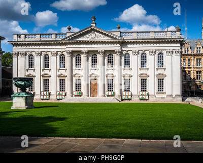 Cambridge University Senate House - completed in 1730, architect James Gibbs, the neo classical building is today used mainly for degree ceremonies. Stock Photo