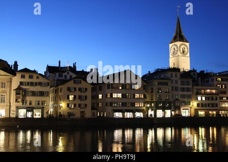 St Peter's cathedral in downtown Zurich at blue hour Stock Photo