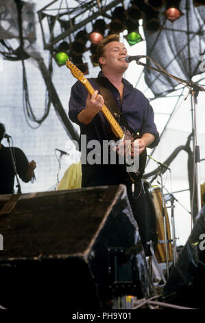 Alistair „Ali“ Campbell (UB40) on 06.06.1987  in Mendig. | usage worldwide Stock Photo