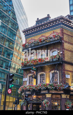 The Albert pub, Victoria street, London, England, UK Stock Photo