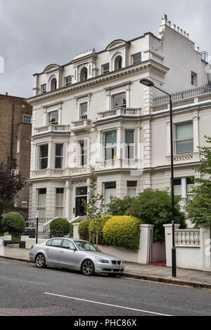 Vintage house, Notting Hill, London, England, UK Stock Photo