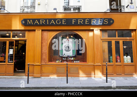 Inside of Mariage Freres restaurant on Rue du Bourg Tibourg in Le Marais in  Paris Stock Photo - Alamy