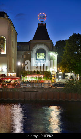 Berliner Ensemble, Bertolt-Brecht-Platz, Mitte, Berlin, Deutschland Stock Photo