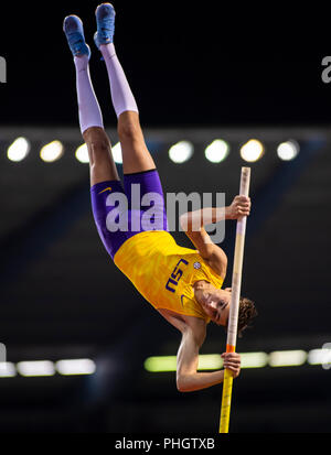 BRUSSELS - BELGIUM, 31 AUG 18.  Armand Duplantis competing in the Men's Pole Vault competition at the IAAF Diamond League Brussels on the 31nd August  Stock Photo