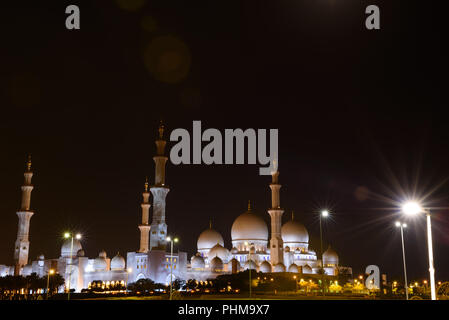 Abu Dhabi, UAE - July 23, 2018: Sheikh Zayed Grand Mosque Abu Dhabi, UAE at night Stock Photo