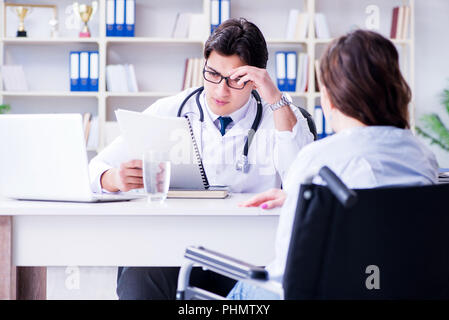 Doctor sharing discouraging lab test results to patient Stock Photo