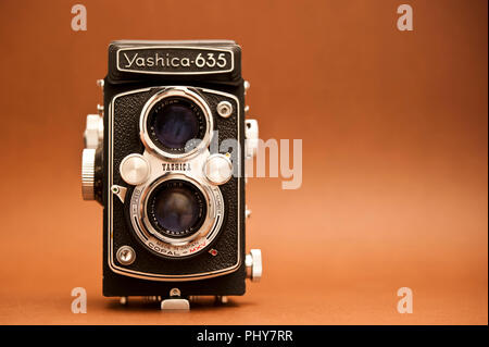 vintage Yashica 635 TLR camera Stock Photo