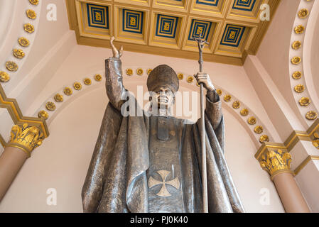 Pope John Paul II statue at Assumption Cathedral (Bangkok), the main Roman Catholic church of Thailand. Stock Photo