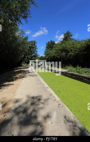 The lock at Flatford Mill, Flatford Road, East Bergholt, Colchester, UK Stock Photo