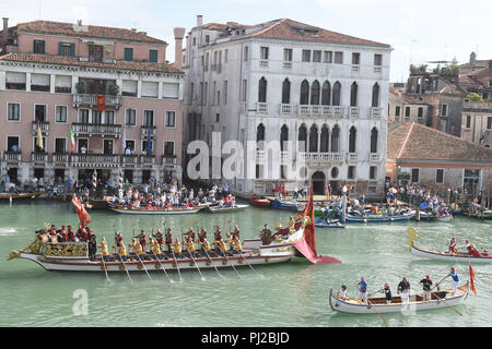 Venice, Italy. 02nd Sep, 2018. 02.09.2018, Italy, Venice: Boats of the 'Regata Storica' of the Historic Regatta 2018 can be seen in the Canale Grande. Credit: Felix Hörhager/dpa/Alamy Live News Stock Photo