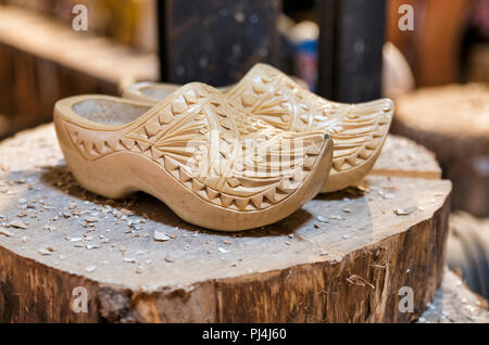 Dutch on sale wedding clogs