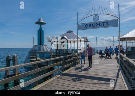 Seebruecke, Tauchglocke, Ostseebad (Gem. Groemitz) am 14.08.2017  Ostholstein, Schleswig-Holstein Stock Photo