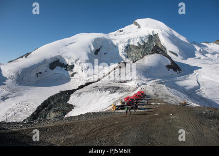 summer ski Resort mittelallalin 3500 m ü. M. saas fee, switzerland Stock Photo