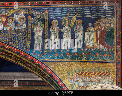 Mosaics (9th century), Basilica of Saint Praxedes, Basilica di Santa Prassede all’Esquillino, Rome, Lazio, Italy Stock Photo