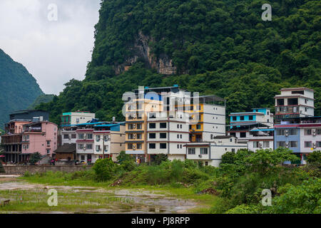 Residential buildings of the tourist city of Yangshuo Stock Photo