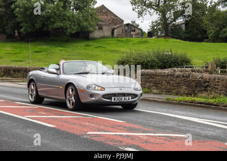 W308ALA 2000 SILVER Jaguar XKR Autoat Hoghton Towers classic car show, Preston, UK Stock Photo