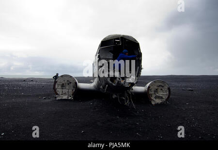 Crashed DC3 plane Vik, Southern Iceland Stock Photo