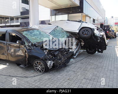 Suminoe-ku, Osaka city, Japan. 5th Sep, 2018. Debris is seen in Osaka on September 5, 2018, a day after powerful Typhoon Jebi hit western Japan. Credit: AFLO/Alamy Live News Stock Photo