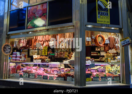 Food shop in Queen Victoria Market in Melbourne, Australia Stock Photo